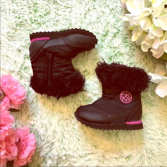 dkny snow boots